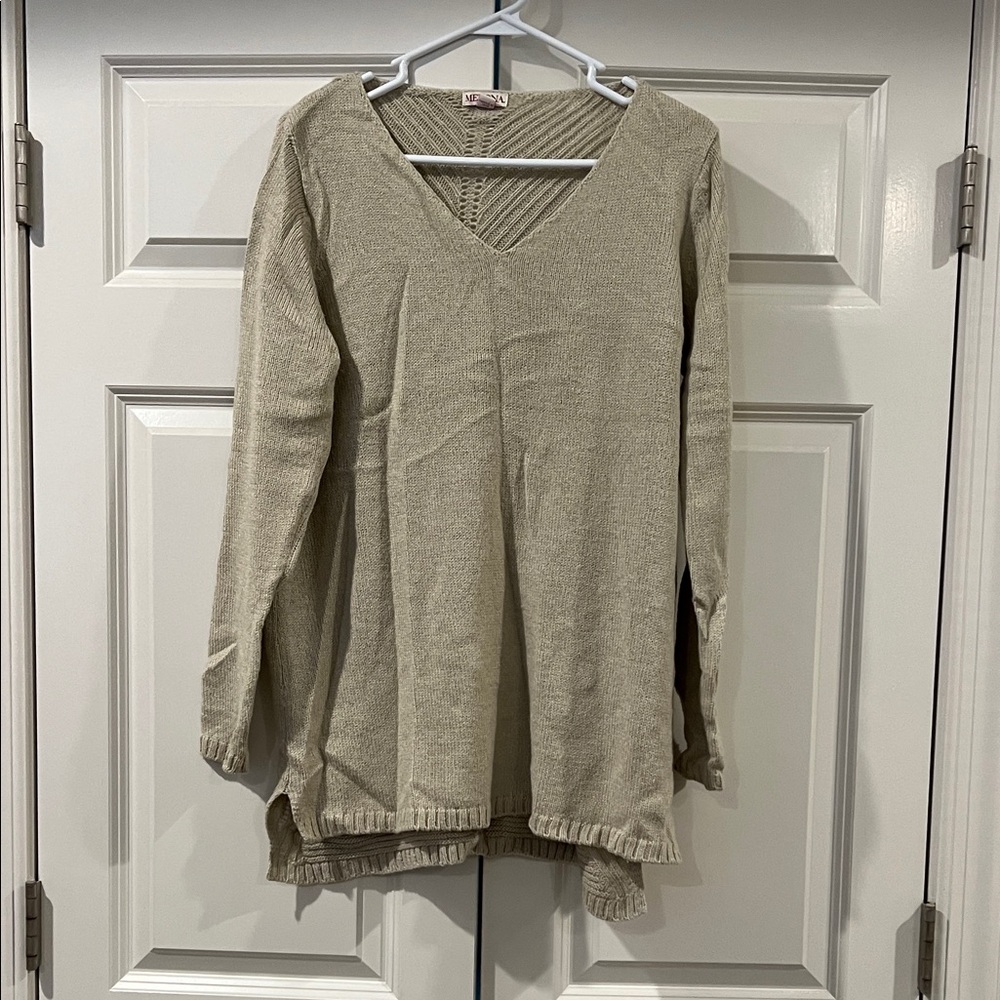 Women's V-Neck Beige Sweater Top